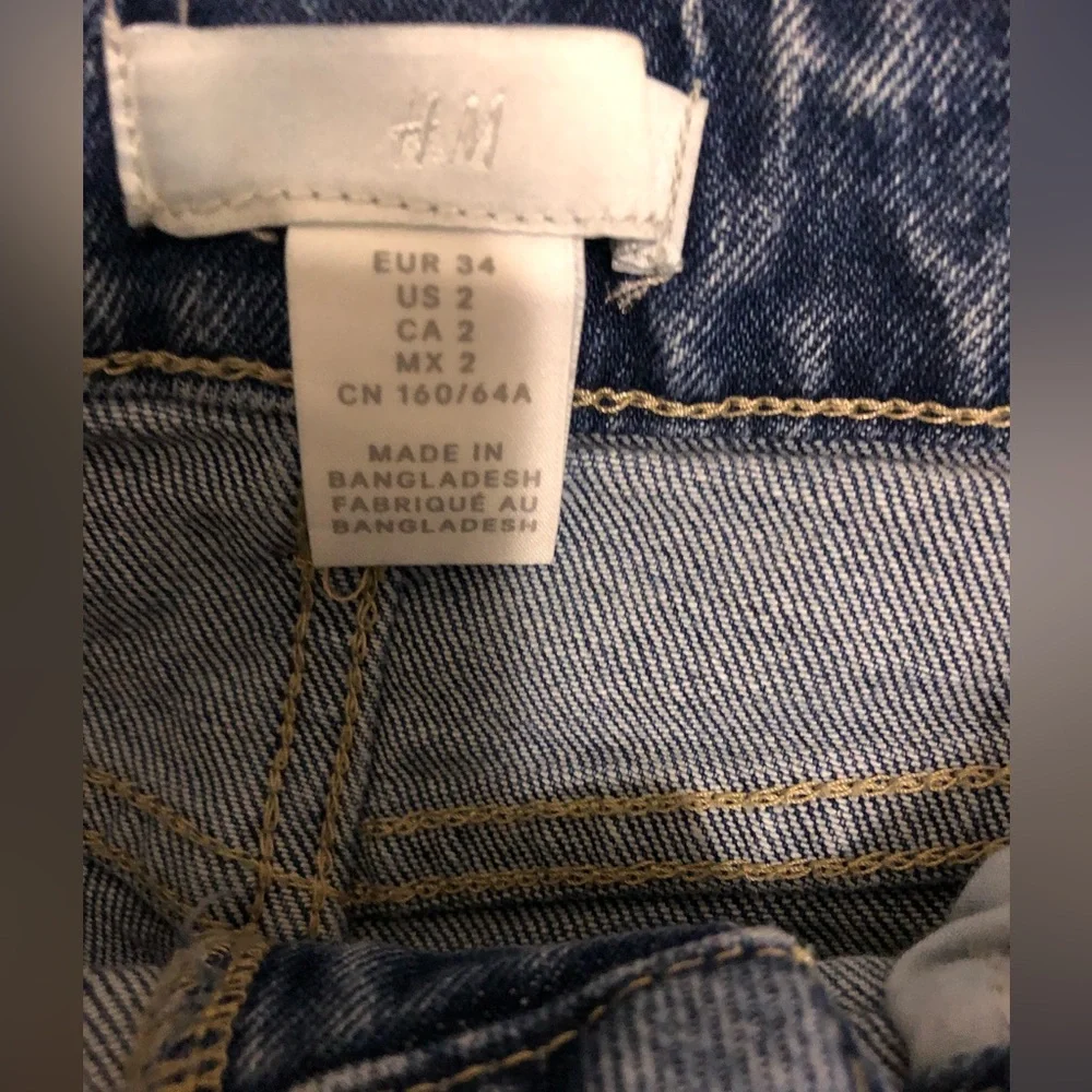 H & M Jeans Size 2 - Picture 3 of 6